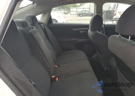 2014 Nissan Altima 2.5 z USA, uszkodzony, nr VIN 1N4AL3AP8EN259067